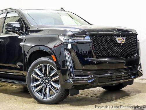2023 Cadillac Escalade ESV Sport
