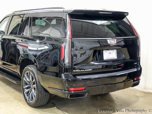 2023 Cadillac Escalade ESV Sport