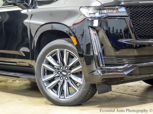 2023 Cadillac Escalade ESV Sport
