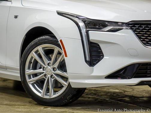 2026 Cadillac CT4 Luxury RWD