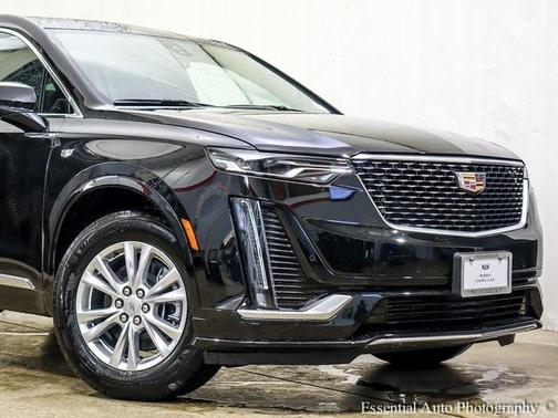 2025 Cadillac XT6 Luxury AWD