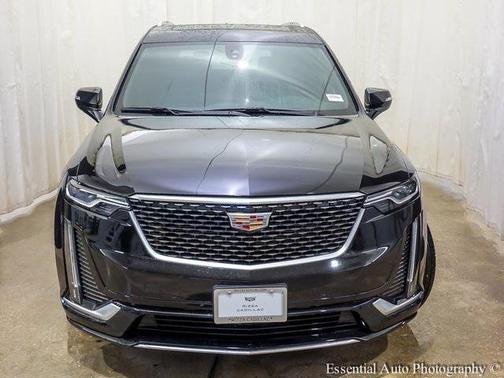 2025 Cadillac XT6 Luxury AWD