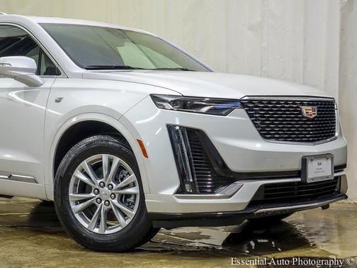 2025 Cadillac XT6 Luxury AWD