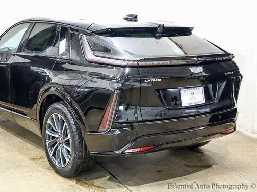Stellar Black Metallic 2025 Cadillac LYRIQ Sport
