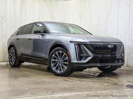 Argent Silver Metallic 2026 Cadillac LYRIQ Sport