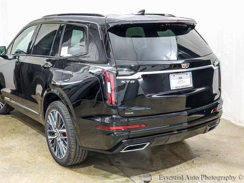 2025 Cadillac XT6 Sport AWD