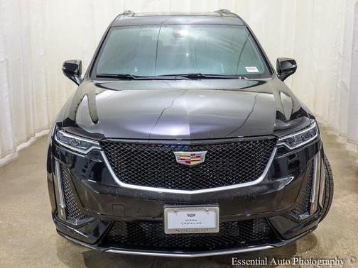 2025 Cadillac XT6 Sport AWD