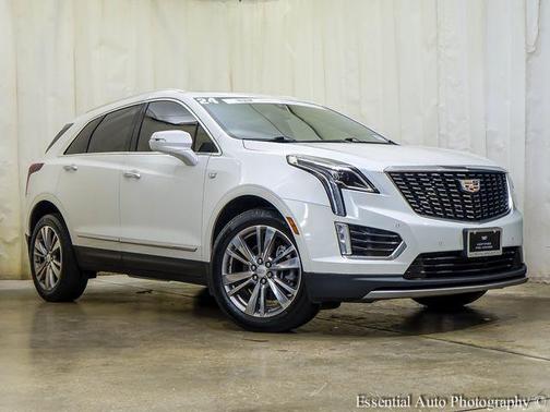 Crystal White Tricoat 2024 Cadillac XT5 Premium Luxury