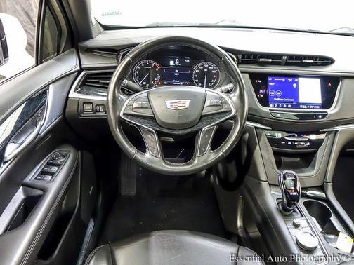 Crystal White Tricoat 2024 Cadillac XT5 Premium Luxury