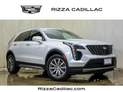 2022 Cadillac XT4 Premium Luxury