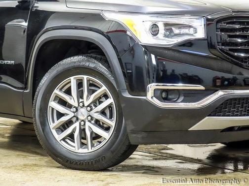 2018 GMC Acadia SLE-2