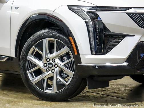 2025 Cadillac OPTIQ Luxury