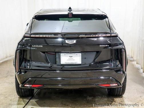 2026 Cadillac LYRIQ Sport