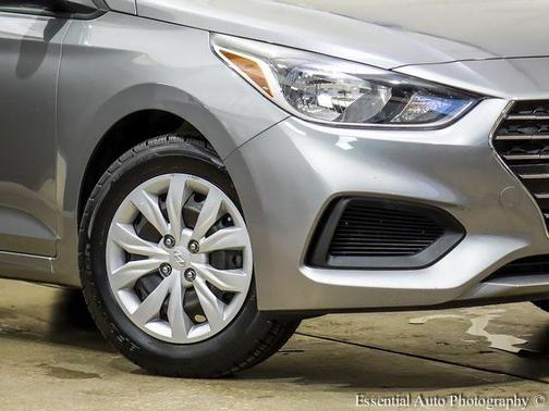 2021 Hyundai Accent SE