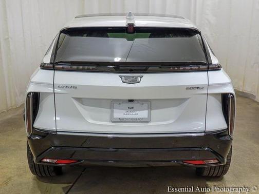 2025 Cadillac LYRIQ Luxury w/1SD