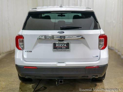 2020 Ford Explorer Base