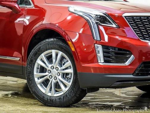 2025 Cadillac XT5 Luxury