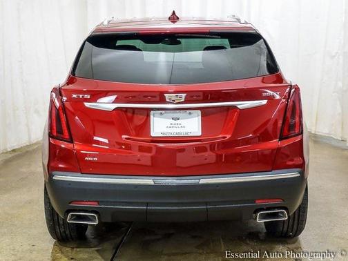 2025 Cadillac XT5 Luxury