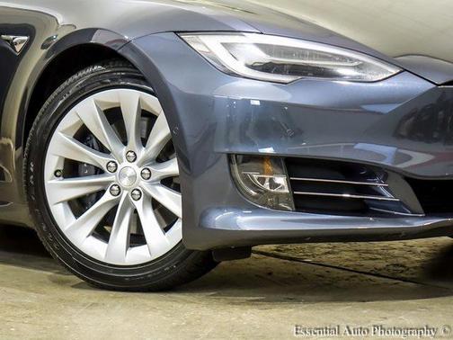 2017 Tesla Model S 75D