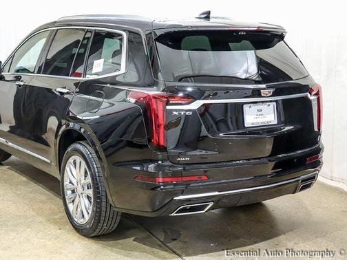 2025 Cadillac XT6 Premium Luxury AWD