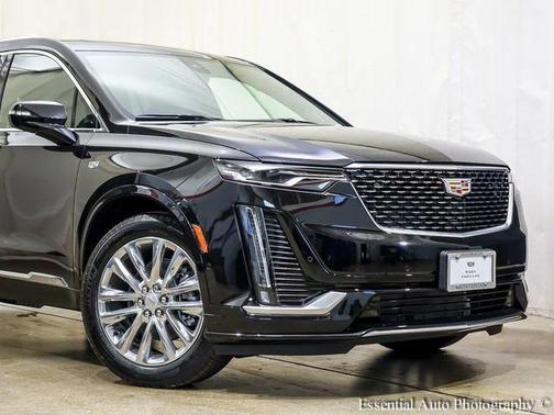 2025 Cadillac XT6 Premium Luxury AWD