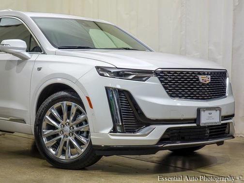 2025 Cadillac XT6 Premium Luxury AWD
