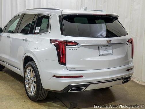 2025 Cadillac XT6 Premium Luxury AWD