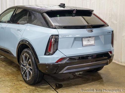 2025 Cadillac OPTIQ Sport 1 AWD