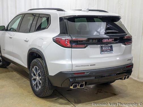2025 GMC Acadia AWD AT4