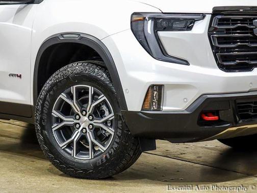 2025 GMC Acadia AWD AT4