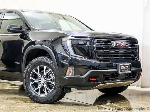 2024 GMC Acadia AWD AT4