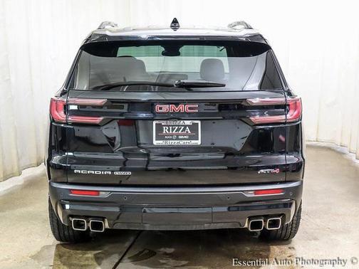2024 GMC Acadia AWD AT4