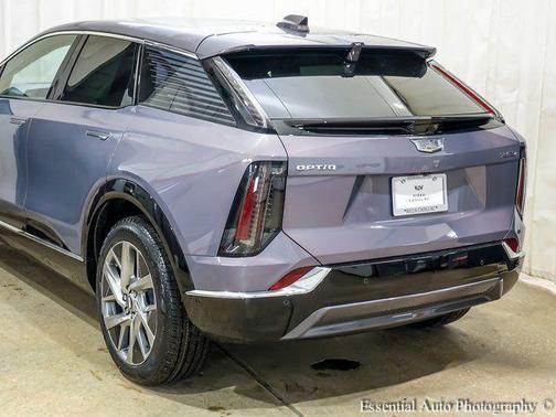 2026 Cadillac OPTIQ Premium Luxury