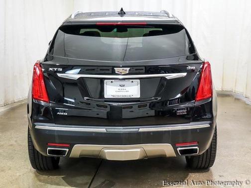 2018 Cadillac XT5 Platinum
