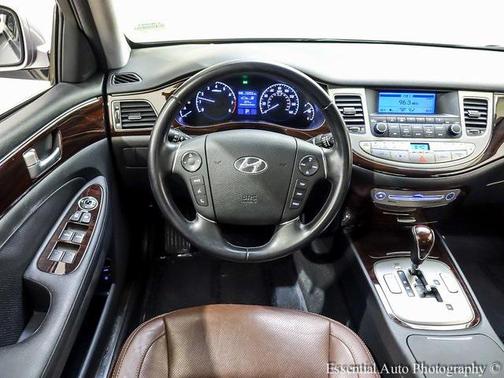 2013 Hyundai Genesis 3.8