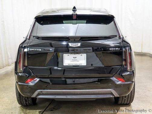 2025 Cadillac OPTIQ Sport 2 AWD