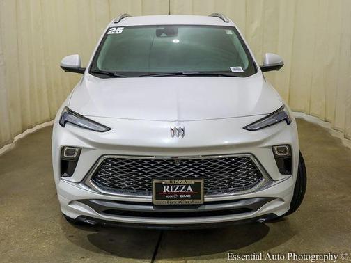 2025 Buick Encore GX Avenir