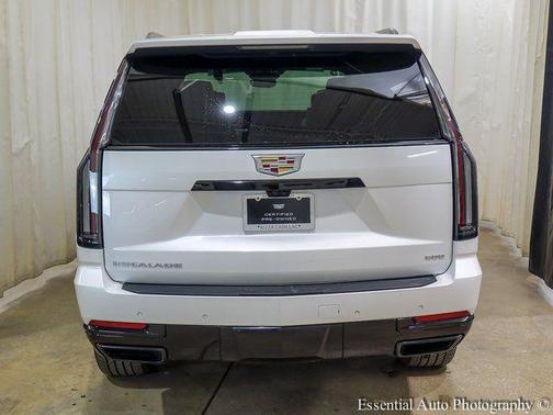 2025 Cadillac Escalade Sport Platinum