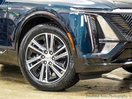 2025 Cadillac LYRIQ Luxury w/1SC
