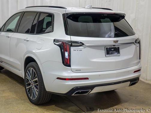 2023 Cadillac XT6 Sport AWD