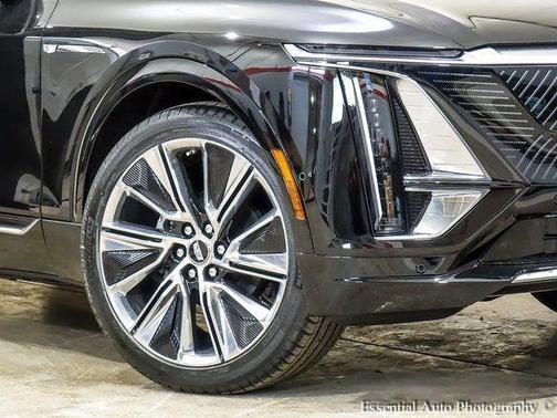 2026 Cadillac LYRIQ Signature Luxury