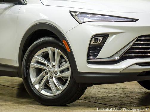 Summit White 2024 Buick Envista Preferred FWD