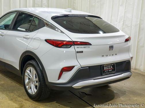 Summit White 2024 Buick Envista Preferred FWD