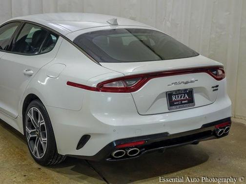 2021 Kia Stinger GT-Line