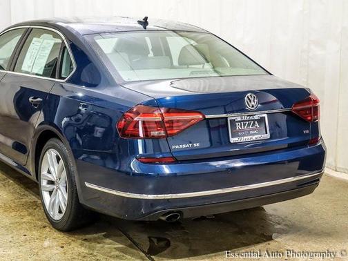 2018 Volkswagen Passat 2.0T SE