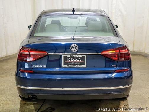 2018 Volkswagen Passat 2.0T SE