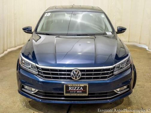 2018 Volkswagen Passat 2.0T SE
