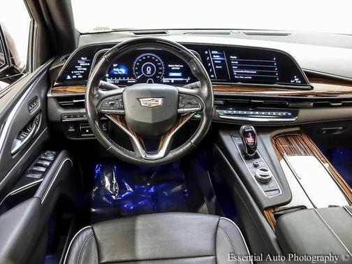 2022 Cadillac Escalade Premium Luxury