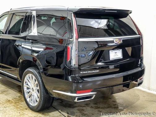 2022 Cadillac Escalade Premium Luxury