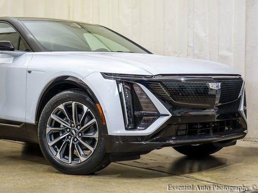 2026 Cadillac LYRIQ Sport